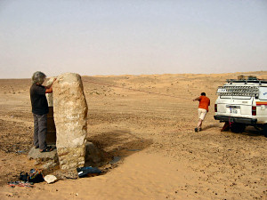 Wstentauglich - Sahara Dnen, Oasen und Sand - Foto041 - Erst die Arbeit -
