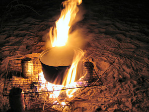 Wstentauglich - Sahara Dnen, Oasen und Sand - Foto050 - aber abends gibt es dann Feuertopf !
